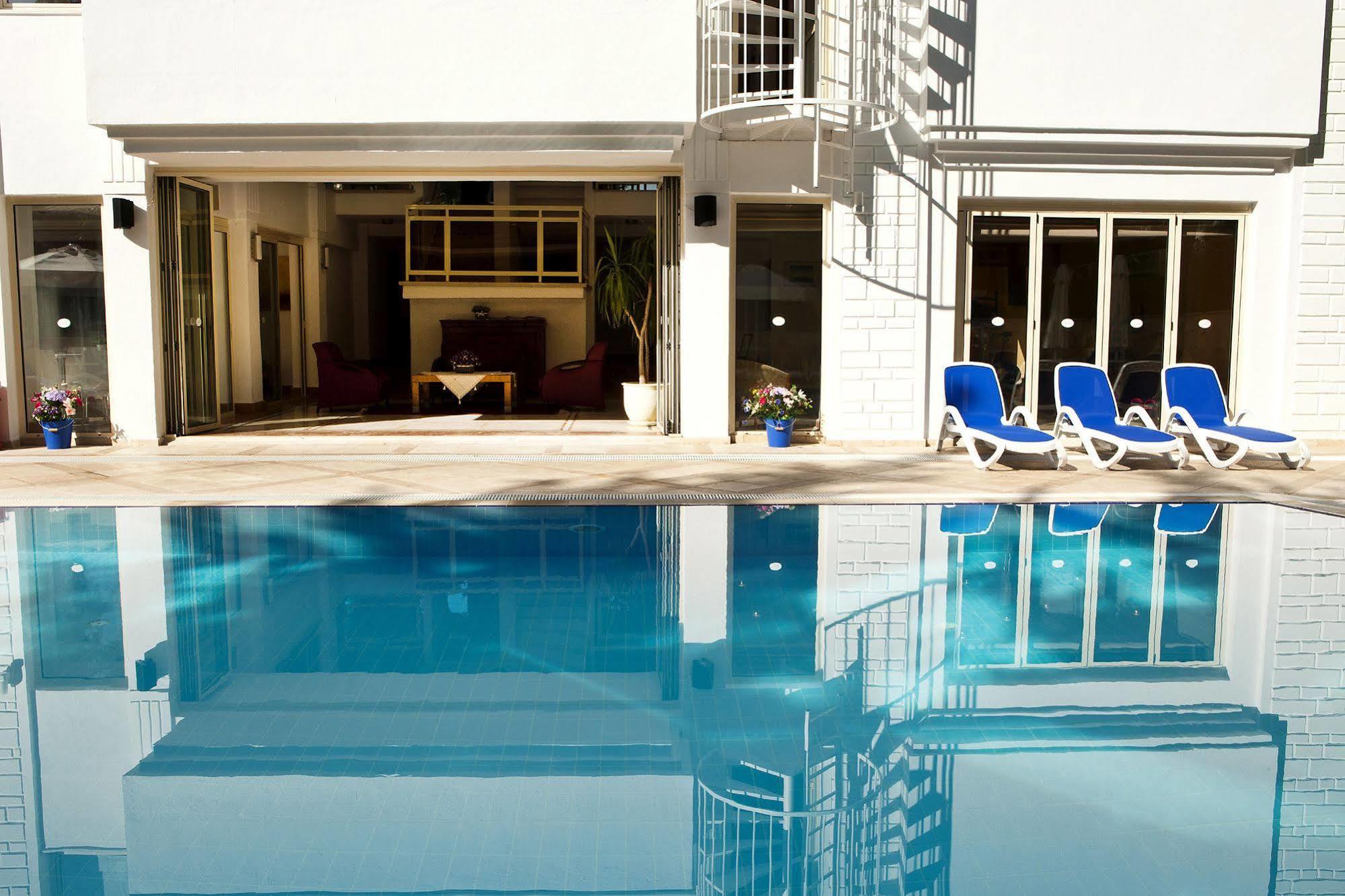 Villa Adora Beach Side Exterior foto