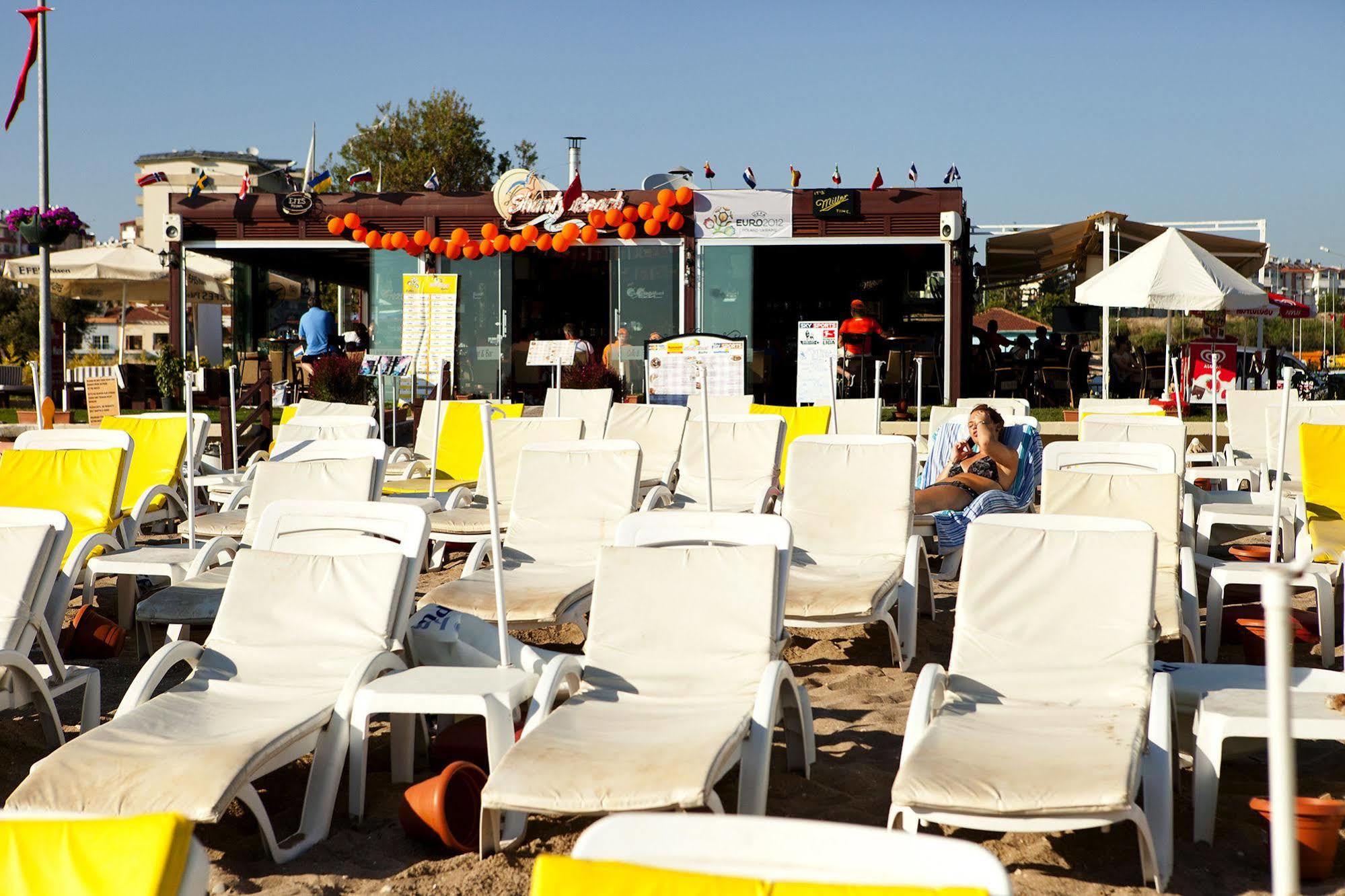 Villa Adora Beach Side Exterior foto